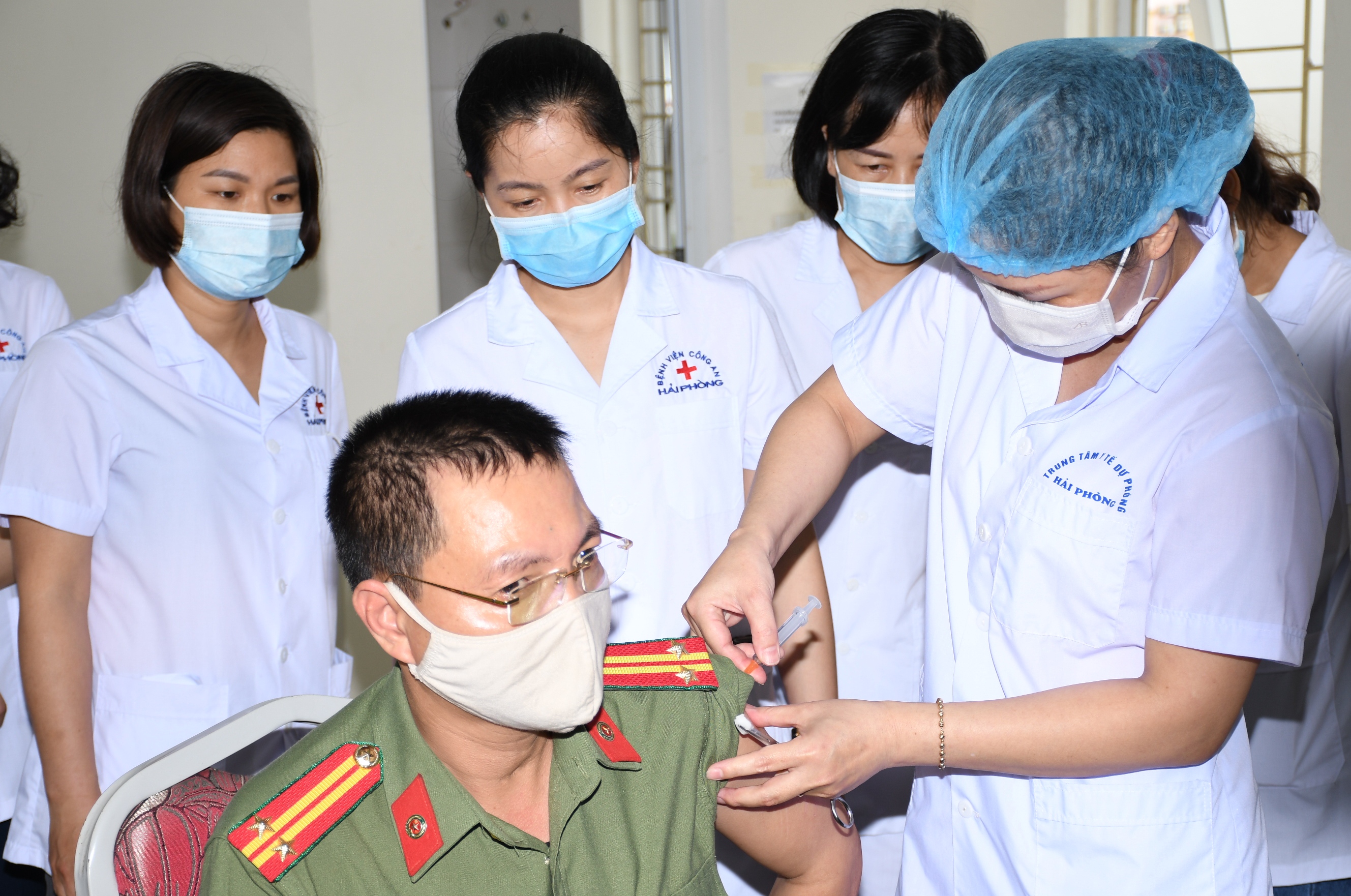 Người dân tuyệt đối không được lơ là, chủ quan; thực hiện nghiêm các biện pháp phòng, chống dịch